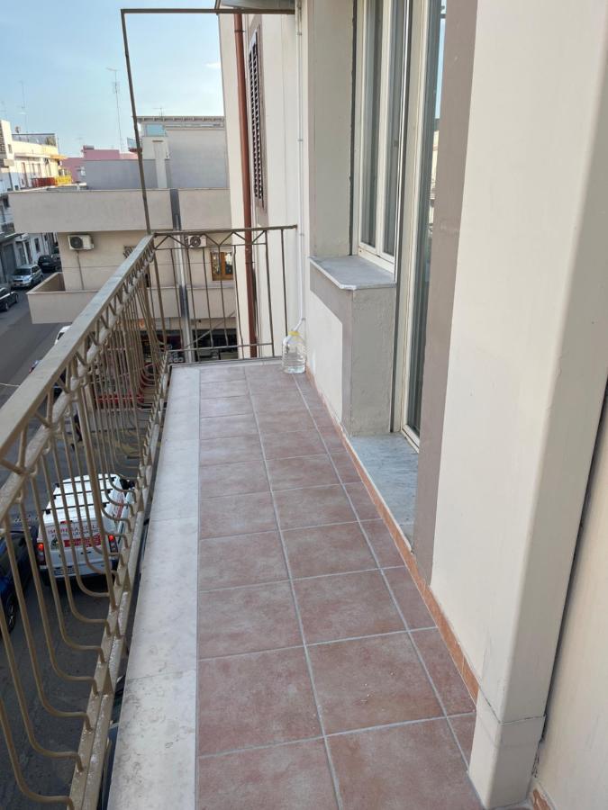 Le Zagare Bed & Breakfast Palagiano Exterior photo